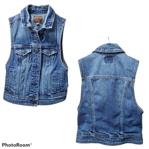 American Eagle Denim Vest